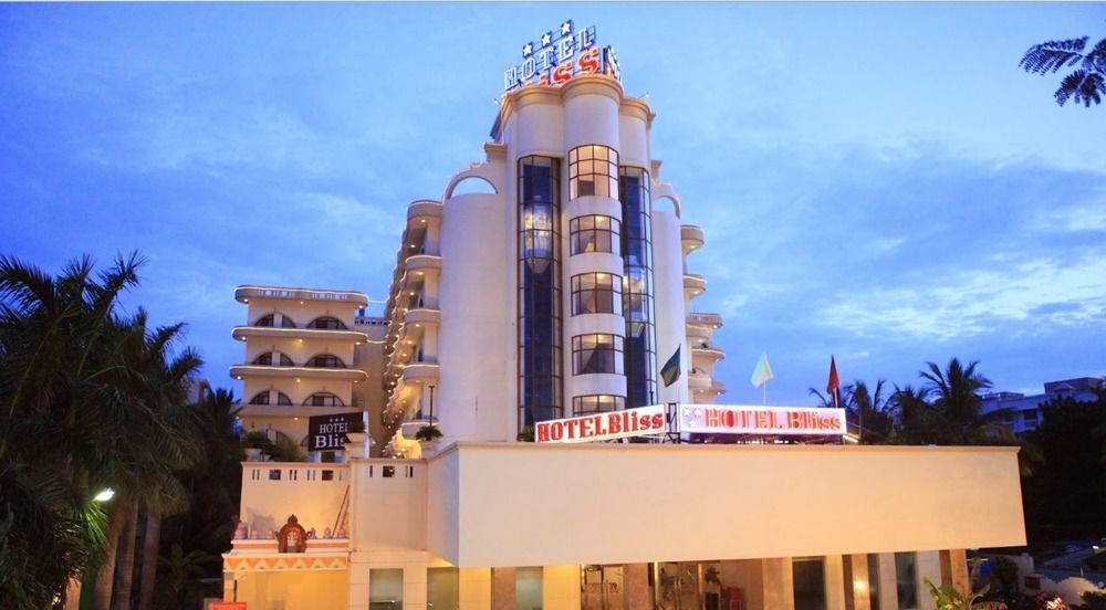 Bliss Hotel Tirupati Exterior foto